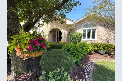 17646 Crestview Court, Orland Park, IL 60467 - Photo 2