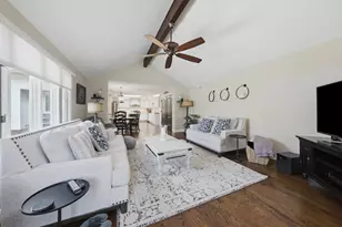17646 Crestview Ct, Orland Park, IL 60467 - Photo 8