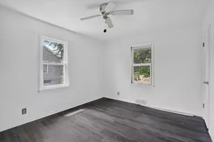 2076 Will James Rd, Rockford, IL 61109 - Photo 22