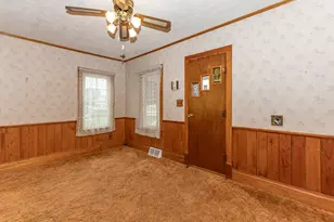 214 S Ridge St, Cambridge, IL 61238 - Photo 8