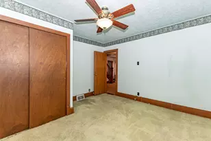 214 S Ridge St, Cambridge, IL 61238 - Photo 10