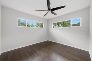 240 Barron St, Bensenville, IL 60106 - Photo 16