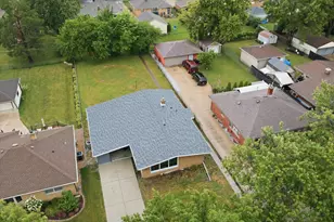 240 Barron St, Bensenville, IL 60106 - Photo 22