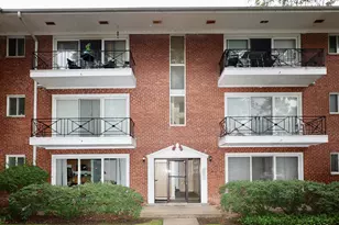 10115 Old Orchard Ct, Skokie, IL 60076 - Photo 1