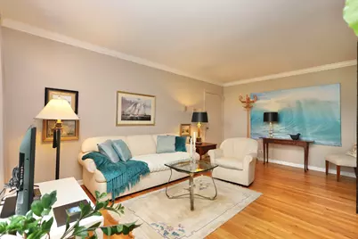 10115 Old Orchard Court #303, Skokie, IL 60076 - Photo 4