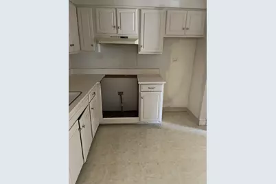 4039 Saratoga Avenue #C101, Downers Grove, IL 60515 - Photo 4