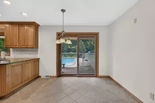 5 N Acres Dr, Streator, IL 61364 - Photo 12