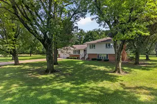 5 N Acres Dr, Streator, IL 61364 - Photo 24