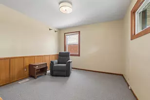 18646 Golfview Ave, Homewood, IL 60430 - Photo 16
