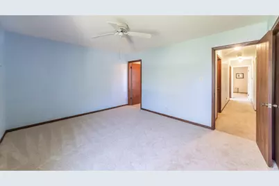 920 Macarthur Drive, Chicago Heights, IL 60411 - Photo 4