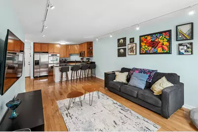 6400 N Sacramento Avenue #208, Chicago, IL 60645 - Photo 2