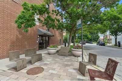 6400 N Sacramento Avenue #208, Chicago, IL 60645 - Photo 1
