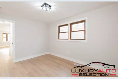 7816 Latrobe Avenue, Burbank, IL 60459 - Photo 18
