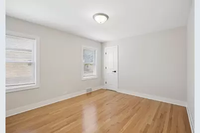 5318 S Narragansett Avenue, Chicago, IL 60638 - Photo 12