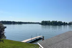 163 Eagle Point Rd, Fox Lake, IL 60020 - Photo 12