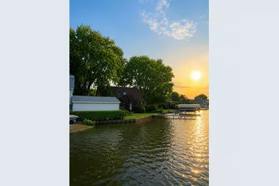 163 Eagle Point Road, Fox Lake, IL 60020 - Photo 12