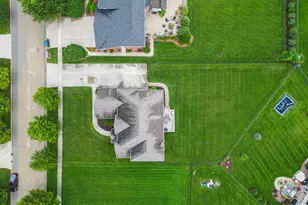 [Address not provided], New Lenox, IL 60451 - Photo 8