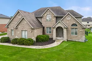 [Address not provided], New Lenox, IL 60451 - Photo 2