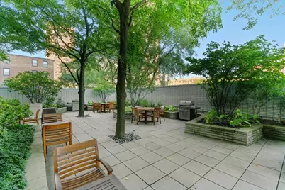 3600 N Lake Shore Drive #325, Chicago, IL 60613 - Photo 20