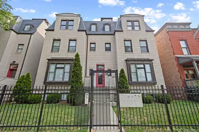 4405 S Lake Park Avenue #2, Chicago, IL 60653 - Photo 1