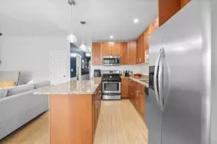 4405 S Lake Park Ave, Chicago, IL 60653 - Photo 10