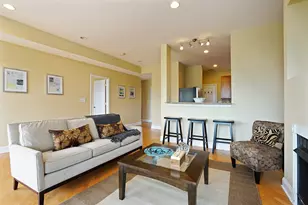 5884 N Ridge Ave, Chicago, IL 60660 - Photo 4