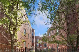 5884 N Ridge Ave, Chicago, IL 60660 - Photo 1