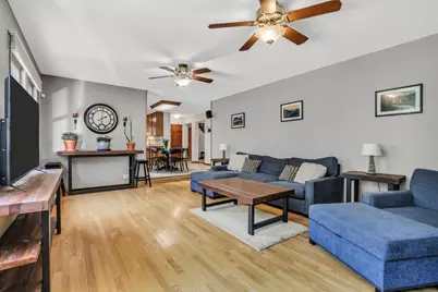 15033 W Redwood Lane, Libertyville, IL 60048 - Photo 20