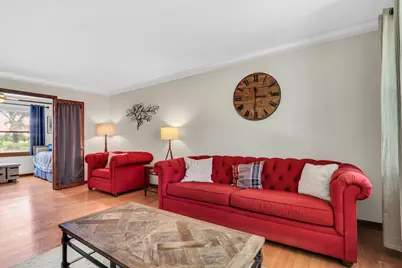 15033 W Redwood Lane, Libertyville, IL 60048 - Photo 10