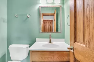 15033 W Redwood Ln, Libertyville, IL 60048 - Photo 22