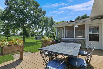 15033 W Redwood Lane, Libertyville, IL 60048 - Photo 6