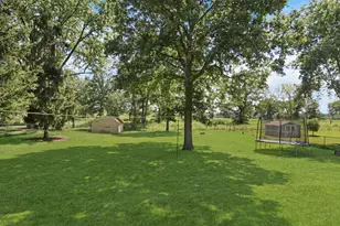 15033 W Redwood Ln, Libertyville, IL 60048 - Photo 4