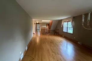 9S711 Brookbank Rd, Willowbrook, IL 60527 - Photo 6