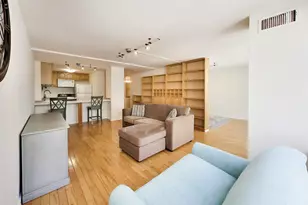 233 E Erie St, Chicago, IL 60611 - Photo 18