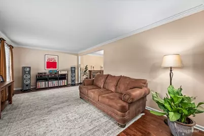 26W380 Blair Street, Winfield, IL 60190 - Photo 4