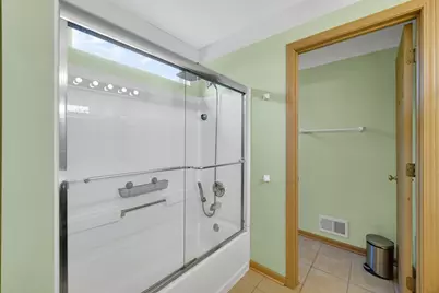 [Address not provided], Aurora, IL 60502 - Photo 20