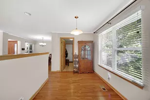 [Address not provided], Aurora, IL 60502 - Photo 8