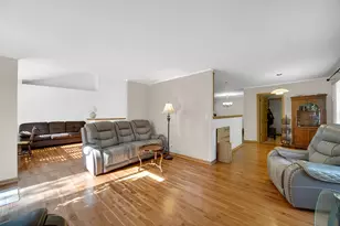 [Address not provided], Aurora, IL 60502 - Photo 6