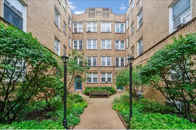844 W Ainslie Street #N2, Chicago, IL 60640 - Photo 1