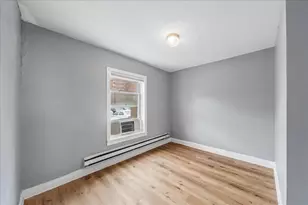 844 W Ainslie St, Chicago, IL 60640 - Photo 10