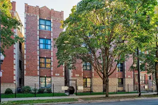 2335 W Harrison St, Chicago, IL 60612 - Photo 1