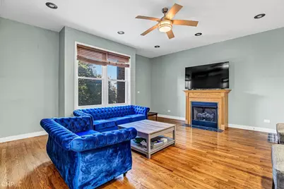 2335 W Harrison Street #3, Chicago, IL 60612 - Photo 4