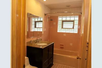 10025 Bronx Avenue, Skokie, IL 60077 - Photo 20