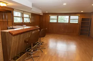 10025 Bronx Ave, Skokie, IL 60077 - Photo 22