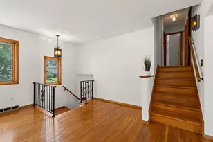 2926 191st St, Lansing, IL 60438 - Photo 10