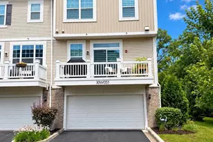 30W051 Brayman Ct, Warrenville, IL 60563 - Photo 16