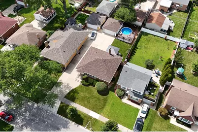1916 Manchester Avenue, Westchester, IL 60154 - Photo 2