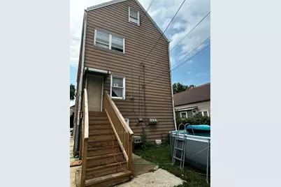 4555 S Francisco Avenue, Chicago, IL 60632 - Photo 2