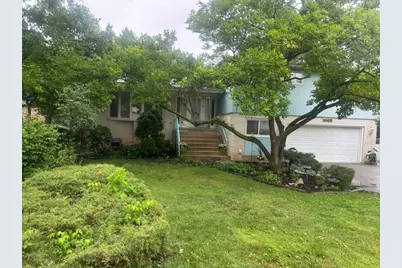 1S471 Monterey Avenue, Oakbrook Terrace, IL 60181 - Photo 2