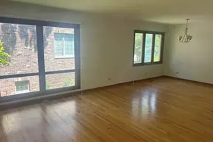 1S471 Monterey Ave, Oakbrook Terrace, IL 60181 - Photo 4